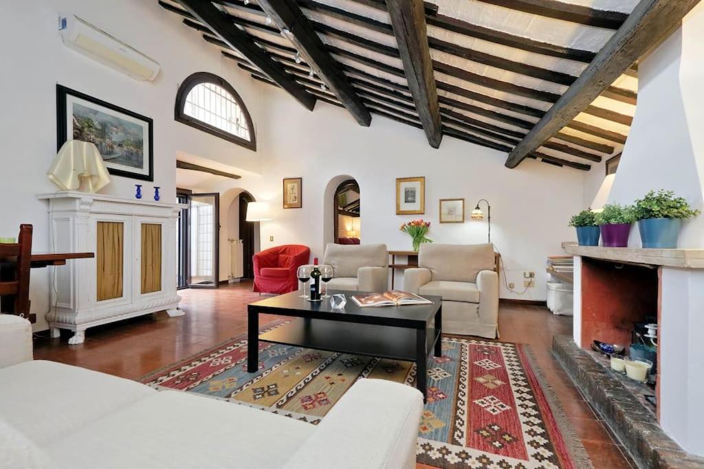 Benedetta21 Apartment Rom